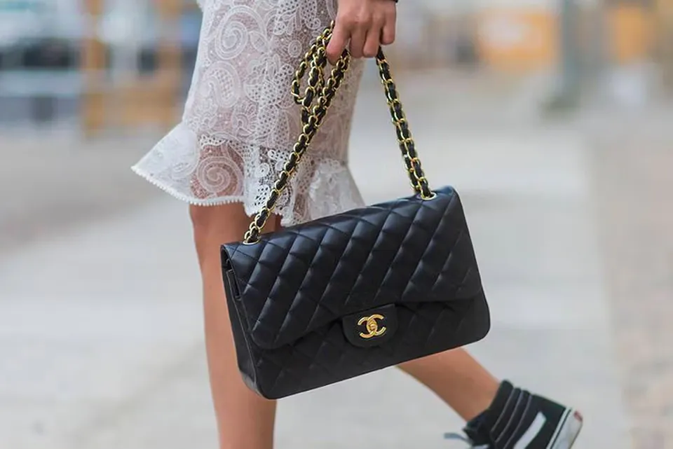 Fashion black chain bag