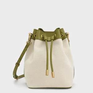 Bucket Bag 1