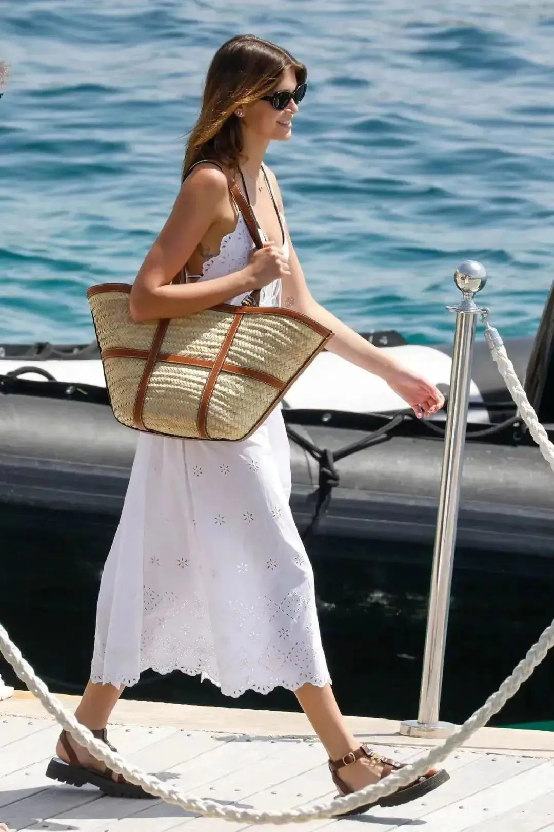 straw bag choose when holiday